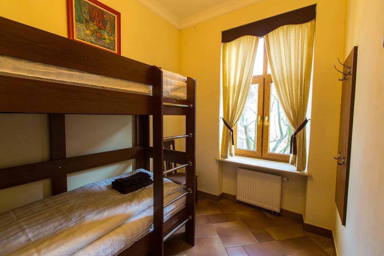 10 Rooms Liov Exterior foto
