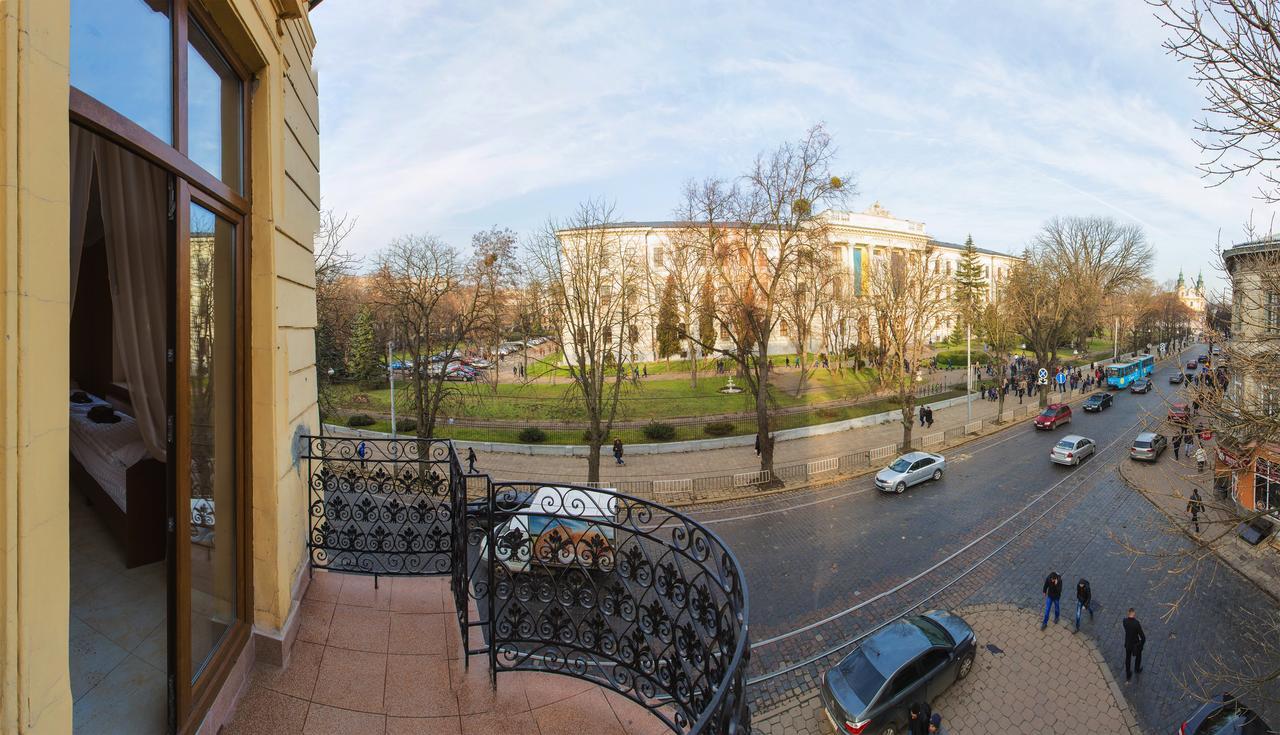 10 Rooms Liov Exterior foto