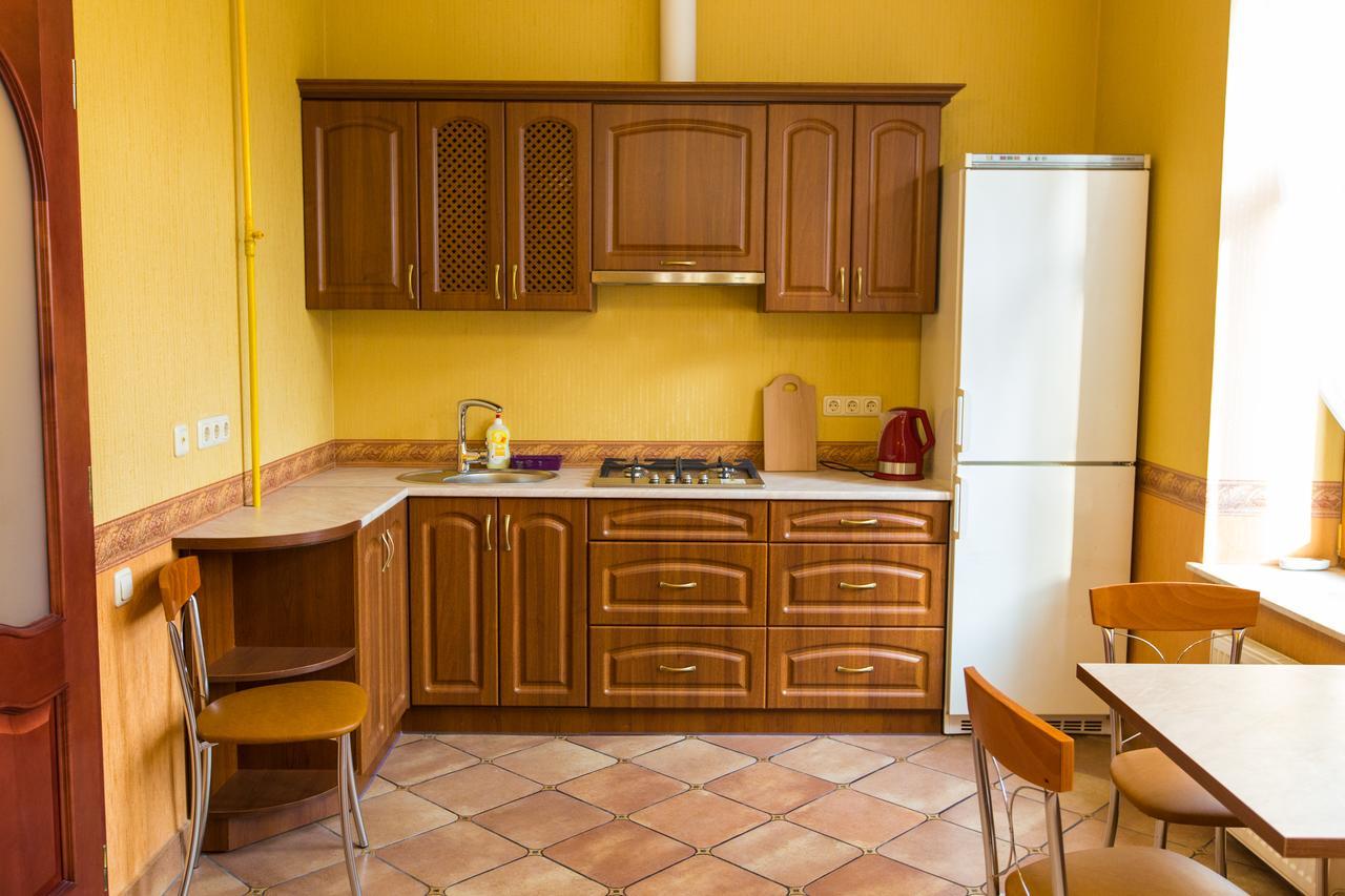 10 Rooms Liov Exterior foto